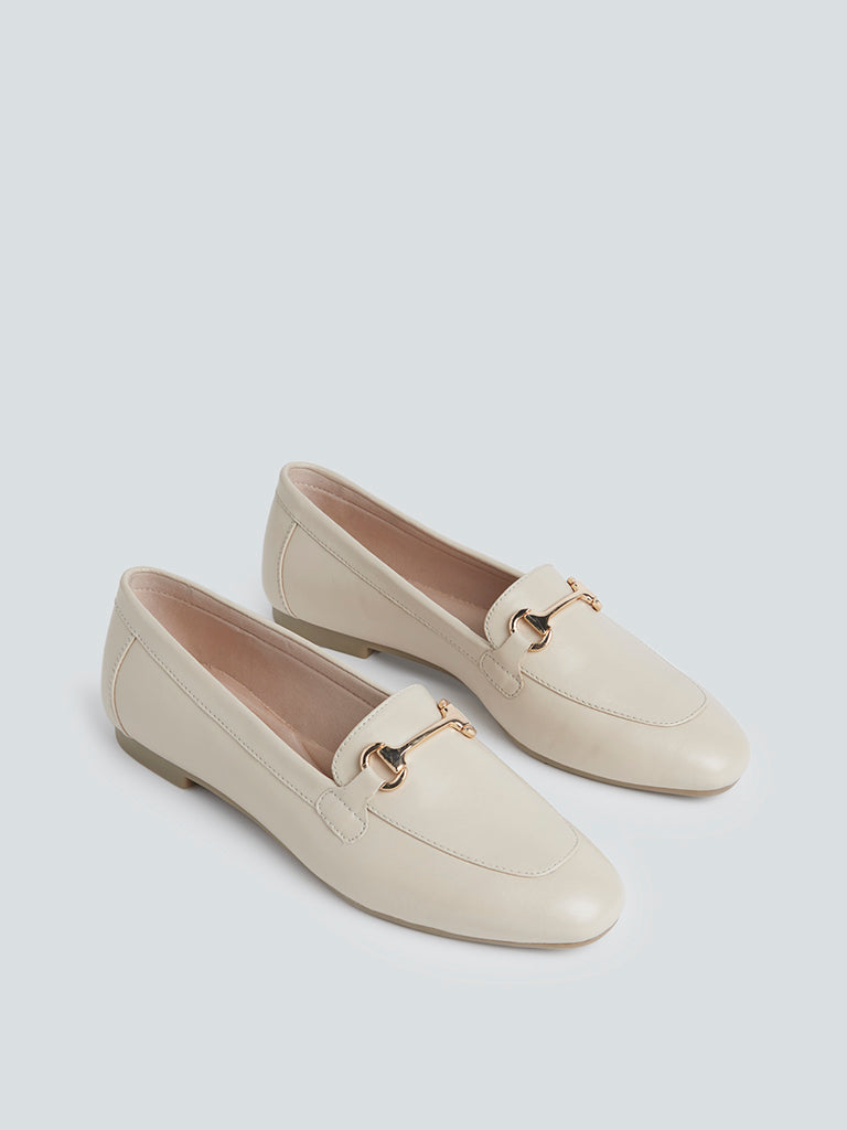 LUNA BLU Beige Loafers